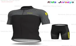 2020 Kids Cycling Odzież Lato Oddychanie Szybki suchy Pro Jersey Set Boys Bike Mundur Triathlon Kit Ropa de Ciclismo1744570