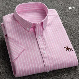 Mäns casual skjortor Summer Short Sleve Mens Shirt Plus Size Clothing 3xl 4xl 5xl 6xl Cotton Oxford Solid Stripe Mens Casual Shirt T240508