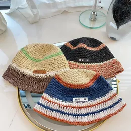 Tasarımcı Kova Şapkası El Kancası Örme Balıkçı Şapkaları Nefes Alabilir Yüz Harf Kadın Genç Kontrast Renk Siper Şapkası