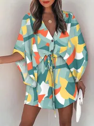 Summer Casual Dres Fashion Fashion Flying Sleeve Vneck Stampa da spiaggia Abiti da festa Eleganti pizzo su mini abito abito femme 2023 240506