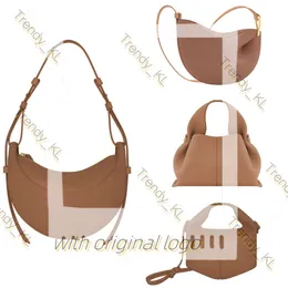 2024 Nuova sacca da design 5A Crossbody Numberbody Nine Polina di lusso Cyme Pure Cowhide Bag della mezza luna Bota per traverse Borsa Polenee Nano Classic Women Borsa di alta qualità Bota Bag 812