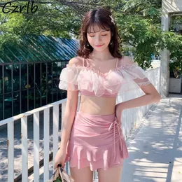 Bikini ustawione kobiety lato seksowne eleganckie, delikatne marszczenia mody koreańskiego stylu kąpieli słodkie dziewczyny dwa kawałki z ramienia 240509