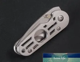 Creative Knife Type Cigar Cutter Rostfritt stål Kniv Cigar Sessor Portabelt bälte Hängande spänne Rökningstillbehör2160947