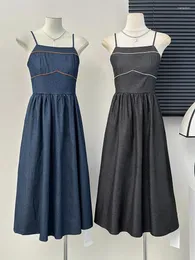 الفساتين غير الرسمية فستان الدنيم للنساء مربعة طوق السباغيتي حزام عاريات عاجلة فيديسوس كوريا على الطراز الكوري.