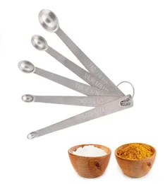 5pcsset Edelstahl Round Messlöffel Küchenbackwerkzeuge zum Messen von Flüssigpulverkuchen Kochwerkzeug HHAA6132397408