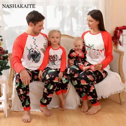 Nashakaite Weihnachten Matching Family Outfits Pyjama Mutter Vater Kinder Cartoon Print Kleidung Mutter und Tochter Familie Look 240507