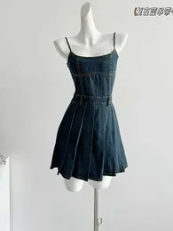 Casual Dresses American Style Vintage Blue Sleeveless Spaghetti Strap Dress Women Design Slim Sexy One-Piece Jean Frocks Y2k Summer Fashion