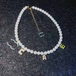 Designer Nuova collana di perle Lumo 18k oro oro Parl di alta qualità abbinato a lettere Collana alla moda alla moda alla moda con regalo di compleanno in scatola