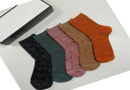 2022 Designer Mens Womens Socks Letter مطبوعة Tiger Wolf Head Sock Cotton Man
