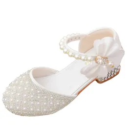 Düğün için yüksek topuklu çiçek kız ayakkabıları ilk topluluk beyaz topuklu kız zarif parti ayakkabıları çocuklar için kızlar için çocuk topuk 240509