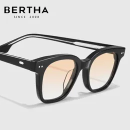 Óculos de sol Bertha elegante óculos de sol simples Óculos quadrados polarizados Gradiente cinza para homens Anti-UV400 Shades J240508
