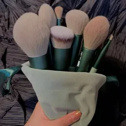 13st mjuka fluffiga sminkborstar uppsättningar för kosmetikfundament Blush Powder Eyeshadow Kabuki Blandning Makeup Brush Beauty Tool