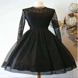 2019 A-Line Black Gothic Short Wedding Dresses with Long Sleeves Lace Vintage Tea Lengt