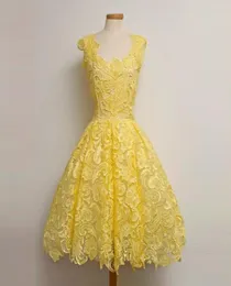 Luksusowe unikalne koronkowe sukienki imprezowe Vintage Długość kolana