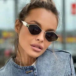 Sunglasses Polygonal Luxury Women Brand Fashion Rhombus Sun Glasses Woman 2024 Retro Vintage Metal Diamond Shades Eyewear