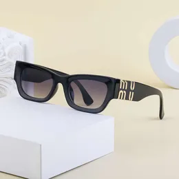 Designer Sonnenbrille Katzenauge für Frauen personalisierte breite Spiegelbeine für Männer Sonnenschutz strenger Spiegel