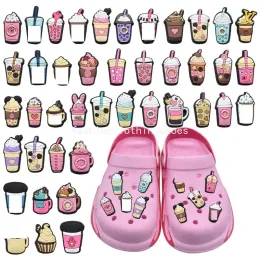 소녀 아이스크리림 커피 밀크 차 매력 애니메이션 매력 도매 어린 시절 추억 재미있는 선물 만화 신발 액세서리 zz