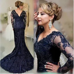 2020 Navy Mermaid Mother's Dresses Plus Size Lace Mother of the Bride Dresses Long Sleeves Formal Evening Clow with Pärlad 241p