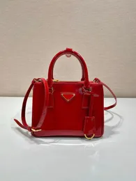 Top New Damens Bag Killer Bag Black Red Cowhide Lack Leder glänzend Leder Handtasche Crossbody Bag 1BA906