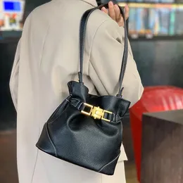 Çanta alt omuz küçük kova bolsa mujer crossbady bolsos kadınlar için gelişmiş duyu çantaları sac femme