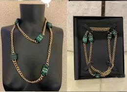 Designer Boutique Grüne Quadrat Juwel Halskette, die niemals hochwertige Brandbrief Halskette Mode Damen Halskette Halskette Juwely Weihnachtsgeschenk verblasst