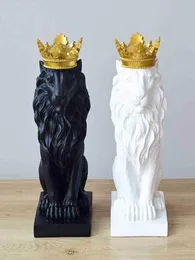 Statue di Crown Lion Home Office Bar Lion Faith Resin Sculpture Model Crafts Ornaments Animal Origami Abstract Art Decoration Gift T22355463