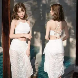 Kvinnors badkläder Kvinnor i baddräkt Split Fairy Fanins koreansk stil Slim Suspender Sexiga studenter härlig vit rygglös strandkjol