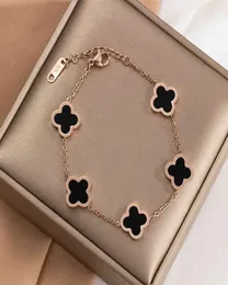 Pendant BA385 18K Gold Plated Clover Armband smycken Lucky Ladi Women039s Gift Four Leaf Clover Armband Luxury2137795