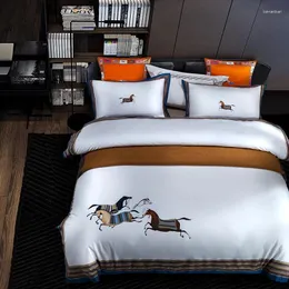 Bedding Sets Galloping Horse Luxury Set High-end 1400TC Egyptian Cotton Soft Silky Duvet Cover Bed Sheet Or Fitted Pillowcases