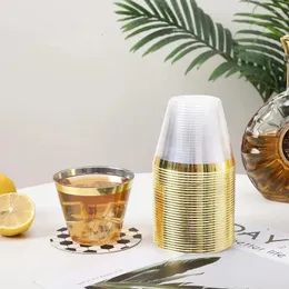 Copas descartáveis canudos 50/100pcs Plástico de ouro 9 onças de limpeza com coquetéis de aro, copos bebendo festa de casamento