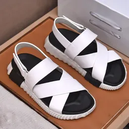 Designer sandaler tofflor elektriska sandaler skor män sommar flip flop ljus sula kalvskinn vit svart strand glider lägenheter komfort mode avslappnad hög kvalitet