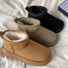 Projektantka Womens Australia Buots Classic Ultra Mini Platform Bot Tazz Tazz Tasman Slippers Fur Slide Winter Suede Woed Snow Botes Mash Mash Sheep Skin Kids Boties