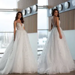 OKSANA MUKHA 웨딩 드레스 V 목 버튼 블랙 스윕 트레인 신부 가운 맞춤형 레이스 아플리케 스팽글 라인 웨딩 드레스 326R
