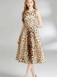 Повседневные платья 2024 Лето -модная женское леопардовое платье с припечатка