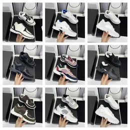 Projektant Casual Buty Kanał Patent Lace-Up Luksusowa marka Mens Women Wysokiej jakości klasyczny moda Scarpe Chaussure Treners Shuts Shoe Sneakers Outdoor Shark Size 35-45