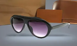 Wysokiej jakości okulary przeciwsłoneczne Womans 0479 Luksusowe męskie okulary słoneczne UV Protection Men Designer Gradient METAT MATA Modna Kobiety 8261442