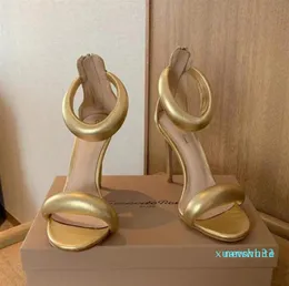 Fashion Gianvito 10 5 cm tacchi a spillo sandali tallone skyhigh per donne scarpe firmate di lusso estate piede in pelle dorata 55130653