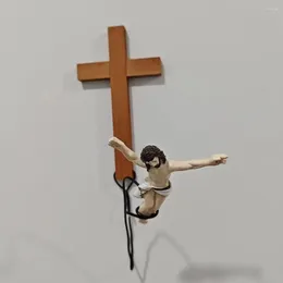 Estatuetas decorativas bungee pulando jesus atmosfera ornamentos de decoração inovadora peças de arte religiosa resina artesanato para casa