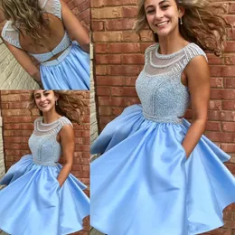 Fabuloso primavera de 2019 vestidos de baile curtos jóias pescoço aberto para trás pérolas pesadas corpete de miçangas mini vestidos de casa azul -céu com bolsos 299k