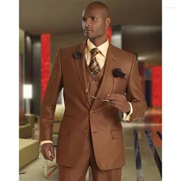Мужские костюмы 2024 коричневая мода для мужчин жених смокинг, выпускной, Slim Fit Blazers Hombre. Случайный высококачественный высококачественный набор 3 -х набор костюм Homme