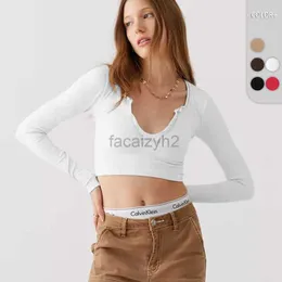 Frauen T-Shirt sexy Tees 2024 neues würziges Mädchen Y2K-Kleidung Faden innere Layup Top Female Pure Verlangen nach einem einzigartigen langärmelten T-Shirt für äußere Verschleißtops