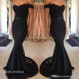 2019 Black Junior Bridesmaid Dress Mermaid قبالة الكتف الدانتيل خادمة الشرف فستان حفل زفاف حفل زفاف بالإضافة إلى الحجم Vestidos Damas de Hon 275k