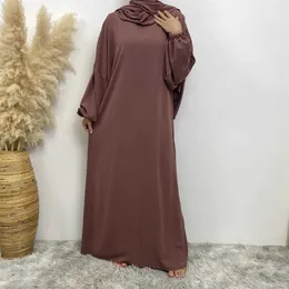 Ethnische Kleidung Muslim Abaya Headscarf Smock Slves Iftar One-Style-Modekleidung Damen Islamische Kleidung Dubai Saudi Arabien Schwarze Robe Max T240510