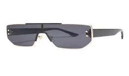 تصميم أزياء جديدة للمعادن الأظافر العدسة النظارات الشمسية خمسة ألوان 20PCSLOT DROP 6000301