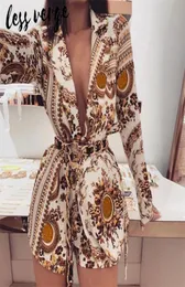 Lessverge Floral Baskı Altın 2 Parça Set Kadınlar Blazer Şort Uzun Kollu Seksi V Boyun Kat Takım Kış İki Parça Kıyafet T27215057