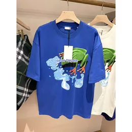 24SS MEN MENMER T-Shirt مصمم إيطالي متوكى قميص قصير الأكمام القطن القطن النسائي الأبيض الأزرق الأزرق على الجدران الرسم تي شيرت طباعة تي شيرت