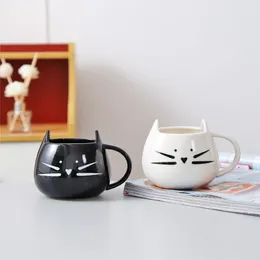 500mlかわいい黒い白い猫マグカップセラミックカップカップカップミルクコーヒーカップ誕生日プレゼントのための家庭用オフィスマグ