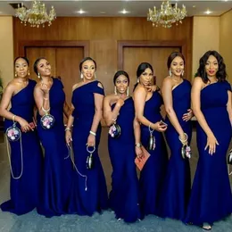 2020 Royal Blue One One Lounder Mermaid Bridesmaid Dress Train Train Simple African Country Wedding Guys Maid of Honor Dress Press Plus S 309N