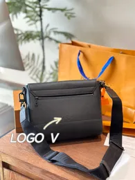 Projektant marki Lu Xiaoyi Travel Real Cowhide Retro Messenger Bag torba na ramię Crossbody Wersja Prawidłowa wersja Patrz oryginalny obraz