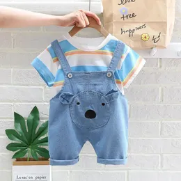 Kleidungssets Kleinkind Sommerkleidung für Kinder 2024 Mode Cartoon Striped O-Neck Kurzarm T-Shirts Overalls Jungen Boutique Set